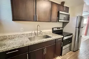 1412 E 35th St, Houston, TX 77022 - Photo 7