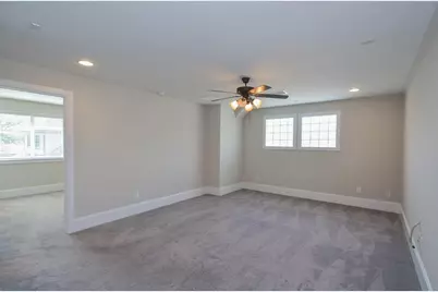 1110 Oakwood Pass, Houston, TX 77043 - Photo 11