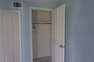 1102 Winnie St, Galveston, TX 77550 - Photo 7