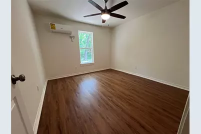 1231 Sycamore Avenue #A, Huntsville, TX 77340 - Photo 7