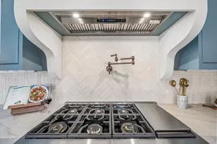 603 E 23rd St, Houston, TX 77008 - Photo 13