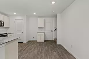 11938 Detar Ct, Willis, TX 77378 - Photo 7