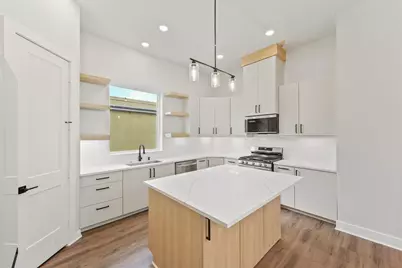 1948 Purswell Road, Houston, TX 77055 - Photo 9