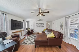 12608 Lazy Cove Dr, Willis, TX 77318 - Photo 5