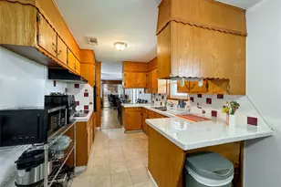 2514 16th Ave N, Texas City, TX 77590 - Photo 11
