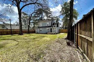 846 W 43rd St, Houston, TX 77018 - Photo 19