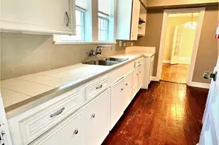 846 W 43rd St, Houston, TX 77018 - Photo 9