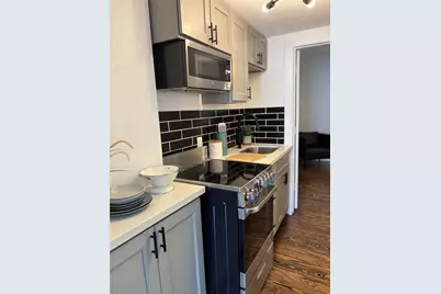 415 Fairview Avenue #3, Houston, TX 77006 - Photo 5