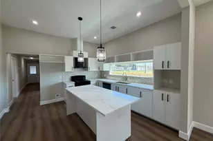 1610 George Ave, Richmond, TX 77469 - Photo 9