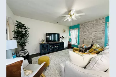 2316 Highland Crossing Drive, Conroe, TX 77304 - Photo 9
