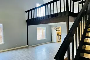7627 Candlegreen Ln, Houston, TX 77071 - Photo 9