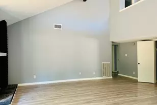 7627 Candlegreen Ln, Houston, TX 77071 - Photo 13