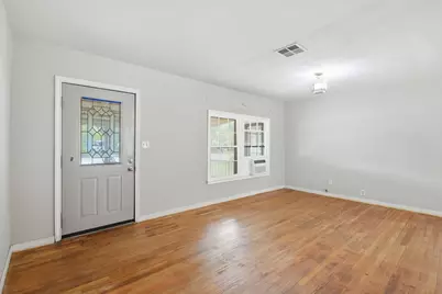 304 Baker Drive, Tomball, TX 77375 - Photo 5