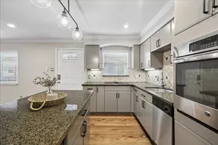 1449 Heights Blvd, Houston, TX 77008 - Photo 11