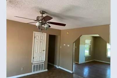 2202 Larry Drive, Port Lavaca, TX 77979 - Photo 5