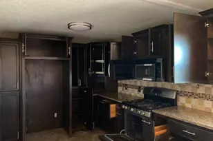 2202 Larry Dr, Port Lavaca, TX 77979 - Photo 3