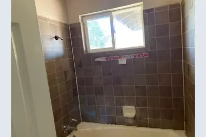 2202 Larry Drive, Port Lavaca, TX 77979 - Photo 15