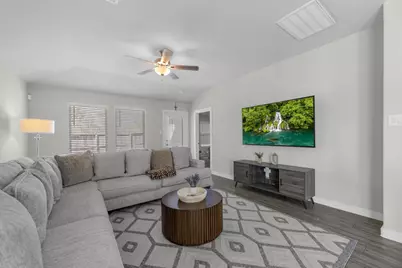 18627 Etta Pines Circle, Crosby, TX 77532 - Photo 5