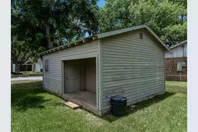 443 S Madison Street, La Grange, TX 78945 - Photo 19