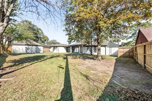 5117 Ashwood Dr, Baytown, TX 77521 - Photo 41