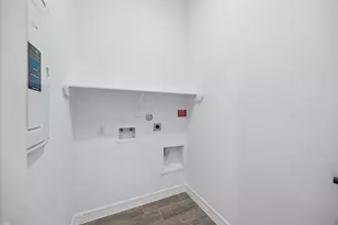 2707 Ballast Green Dr Dr, Texas City, TX 77568 - Photo 23