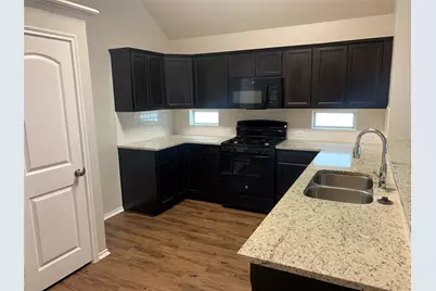 1929 Briar Grove Drive, Conroe, TX 77301 - Photo 5