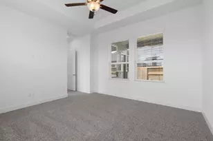 11806 Salty Bnd Dr, Mont Belvieu, TX 77523 - Photo 15