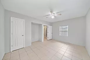 818 3rd Ave N, Texas City, TX 77590 - Photo 7