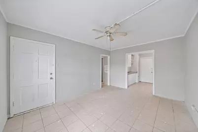 818 3rd Avenue N #28, Texas City, TX 77590 - Photo 5