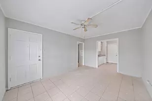818 3rd Ave N, Texas City, TX 77590 - Photo 5
