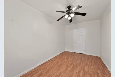 214 Schilling Street, Baytown, TX 77520 - Photo 23
