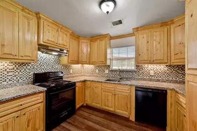 214 Schilling Street, Baytown, TX 77520 - Photo 11