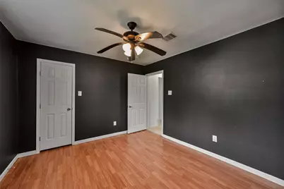 214 Schilling Street, Baytown, TX 77520 - Photo 19