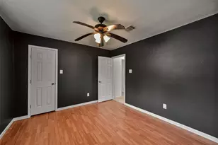 214 Schilling St, Baytown, TX 77520 - Photo 19