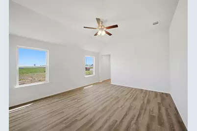 137 Cotton Cove, Snook, TX 77879 - Photo 15