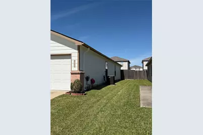 1934 Robcrest Way, Missouri City, TX 77489 - Photo 23