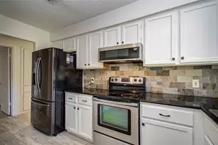 5311 Sweetwind Ln, Spring, TX 77373 - Photo 9
