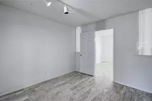 5311 Sweetwind Ln, Spring, TX 77373 - Photo 13