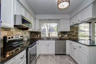 5311 Sweetwind Ln, Spring, TX 77373 - Photo 11