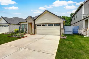 8443 Red Shiner Wy, Fulshear, TX 77441 - Photo 3