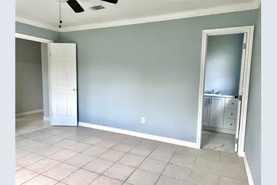718 Blue Rock Court, Houston, TX 77060 - Photo 13