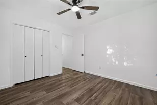 311 Crest Hill Dr, Conroe, TX 77301 - Photo 41