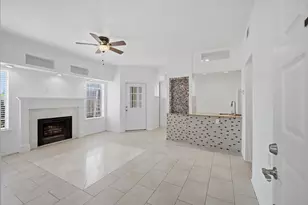 2011 Spenwick Dr, Houston, TX 77055 - Photo 3