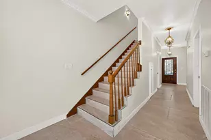 8615 La Fonte St, Houston, TX 77024 - Photo 5