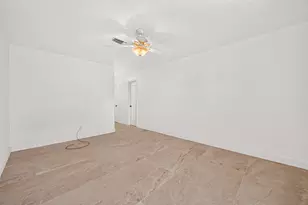 8615 La Fonte St, Houston, TX 77024 - Photo 43