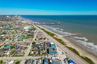 2415 31st St, Galveston, TX 77550 - Photo 43