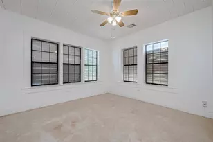 2415 31st St, Galveston, TX 77550 - Photo 31