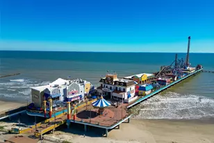2415 31st St, Galveston, TX 77550 - Photo 47