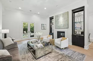 711 Timber Hill Dr, Hedwig Village, TX 77024 - Photo 9