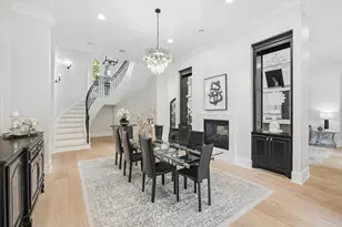 711 Timber Hill Dr, Hedwig Village, TX 77024 - Photo 11